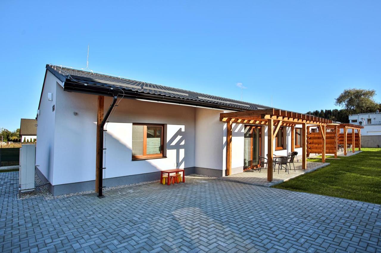 Kamilli Apartment Bešeňová Exterior foto
